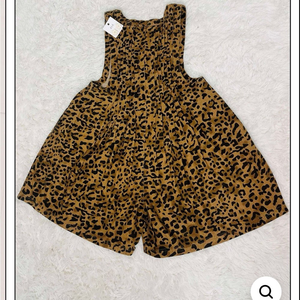 Spring is HERE!!! Leopard Print Sleeveless Denim Romper - Picture 2 of 4